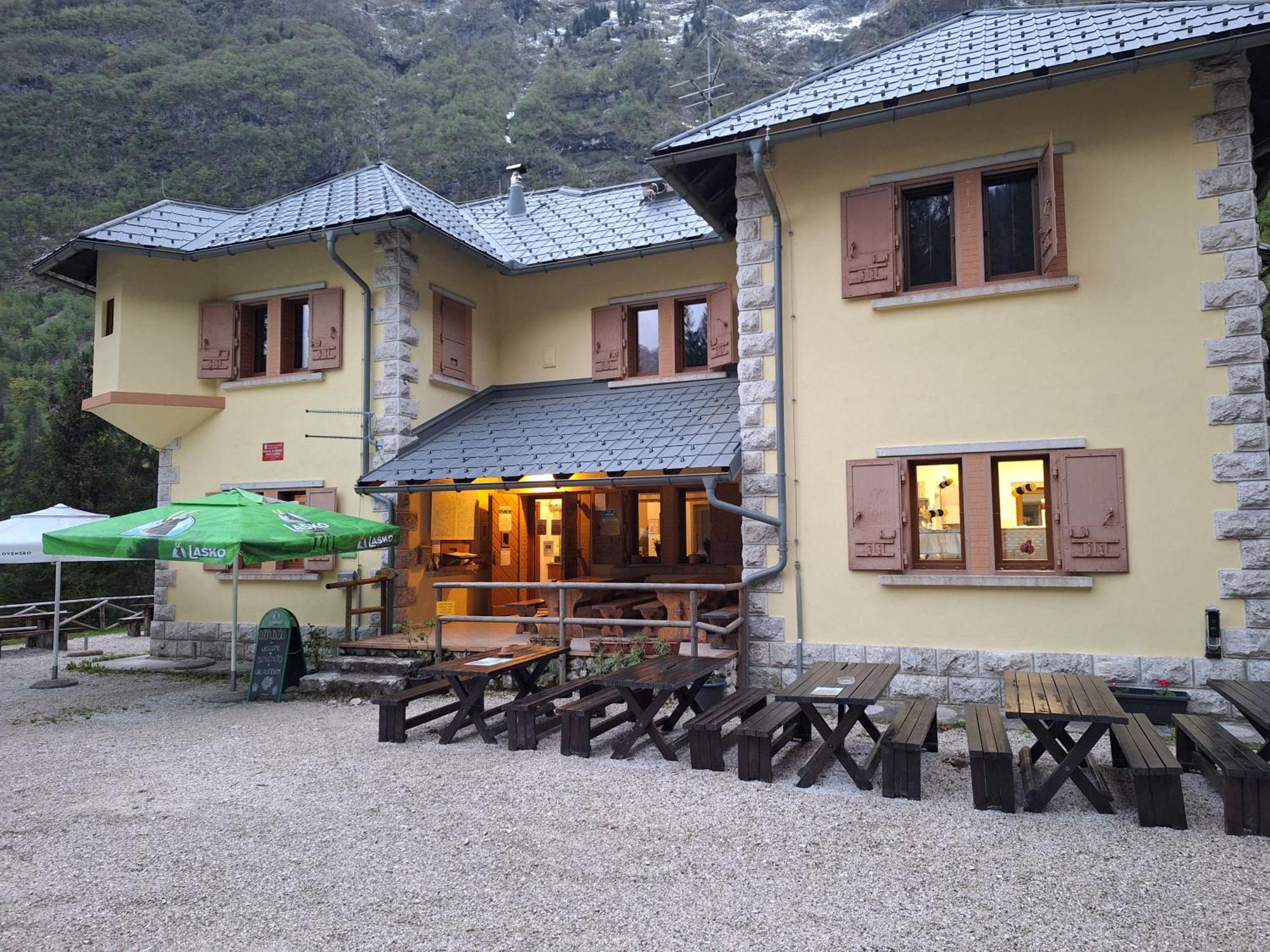 Dom Klementa Juga Hotel Lepena Exterior photo